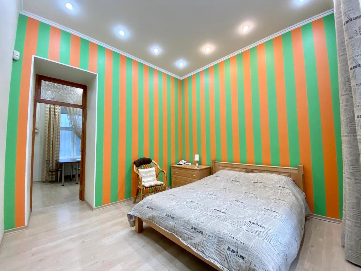 Old Town Apartments Lanzheron Beach โอเดสซา ภายนอก รูปภาพ